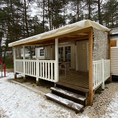 Mobilhome Comfort A La Montagne Saint-Auban  Exterior foto